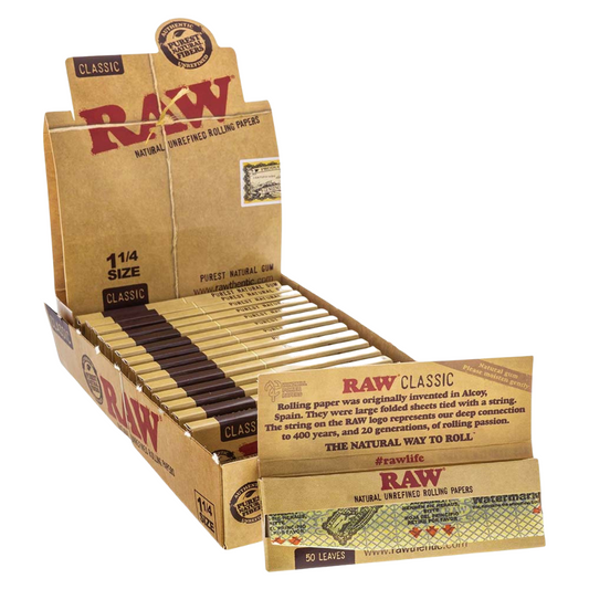 RAW CLASSIC 11/4 SIZE SLOW BURNING CLASSIC PAPERS | PACK OF 50 - DISPLAY OF 24