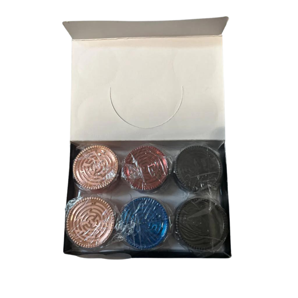 MAGNETIC METAL MAZE 2.5 INCHES GRINDER WITH SCREEN - PACK OF 6